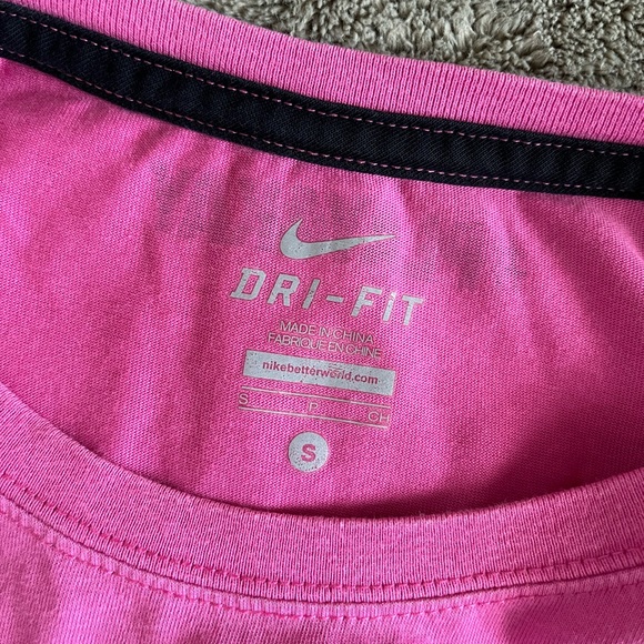 Nike Pink Top Dri-Fit - Picture 3 of 3